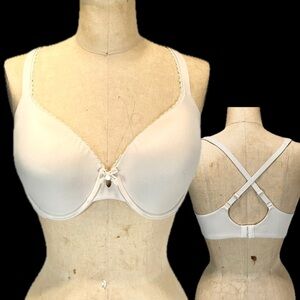 Victorias Secret Body by Victoria lined perfect coverage 36D convertible strap
